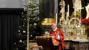 Weihbischof und Domdechant Prof. Dr. Karlheinz Diez predigte am 2. Weihnachtsfeiertag im Fuldaer Dom und erinnerte an weltweit Millionen Christen, die wegen ihres Glaubens Verfolgung, Diskriminierung und Gewalt ausgesetzt sind. Foto (Archiv): Bistum Fulda / Marzena Seidel